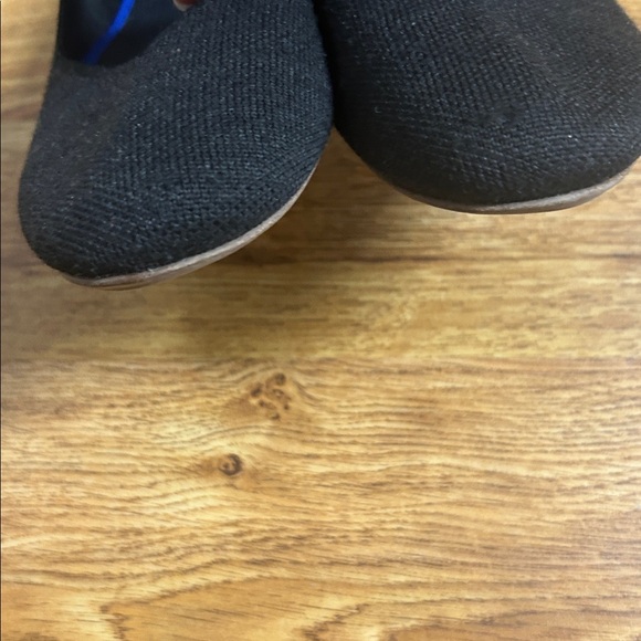 Rothy's Black Flats with Blue Accent Sz 8.5 - Picture 5 of 9